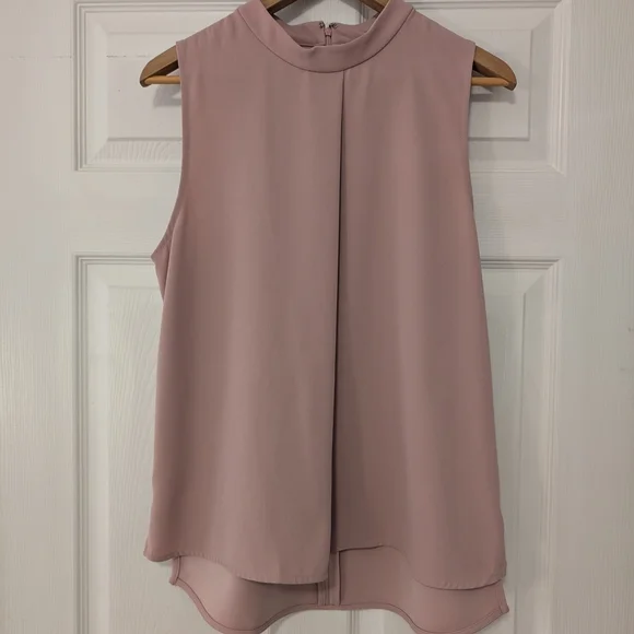 Ann Taylor Blush Sleeveless Blouse - Picture 1 of 3